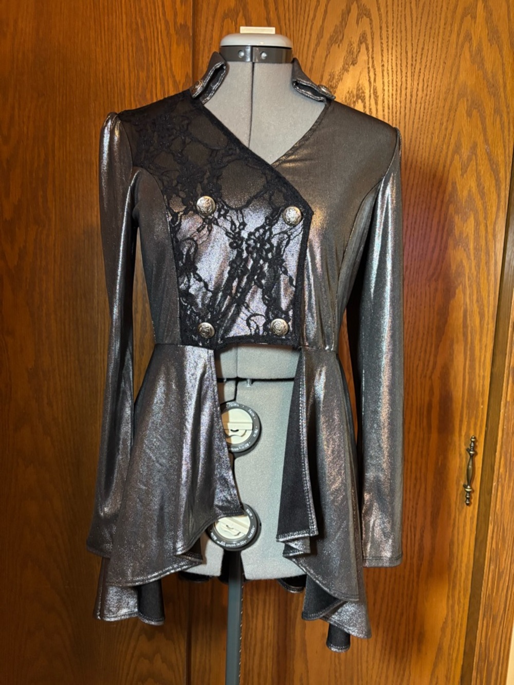 Tag 1080 Junior Metallic Black Lace-Trim Peplum Blazer